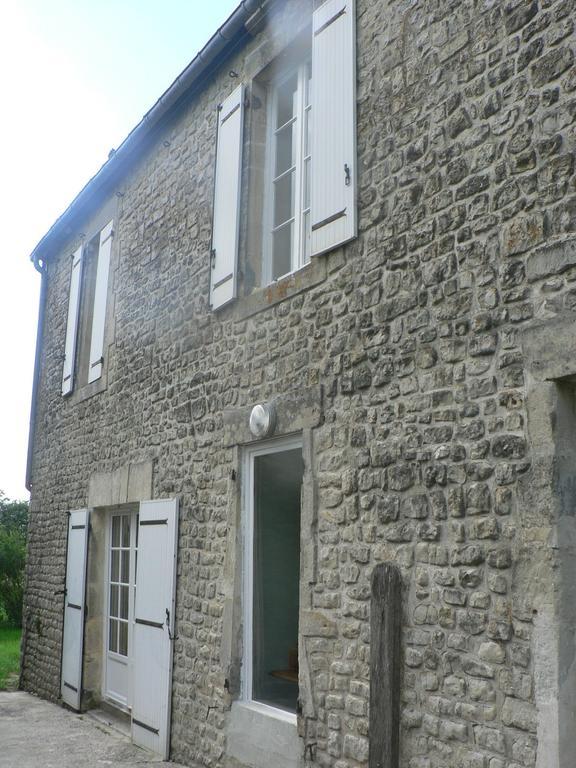 Gite de l'Aure Trevieres Extérieur photo