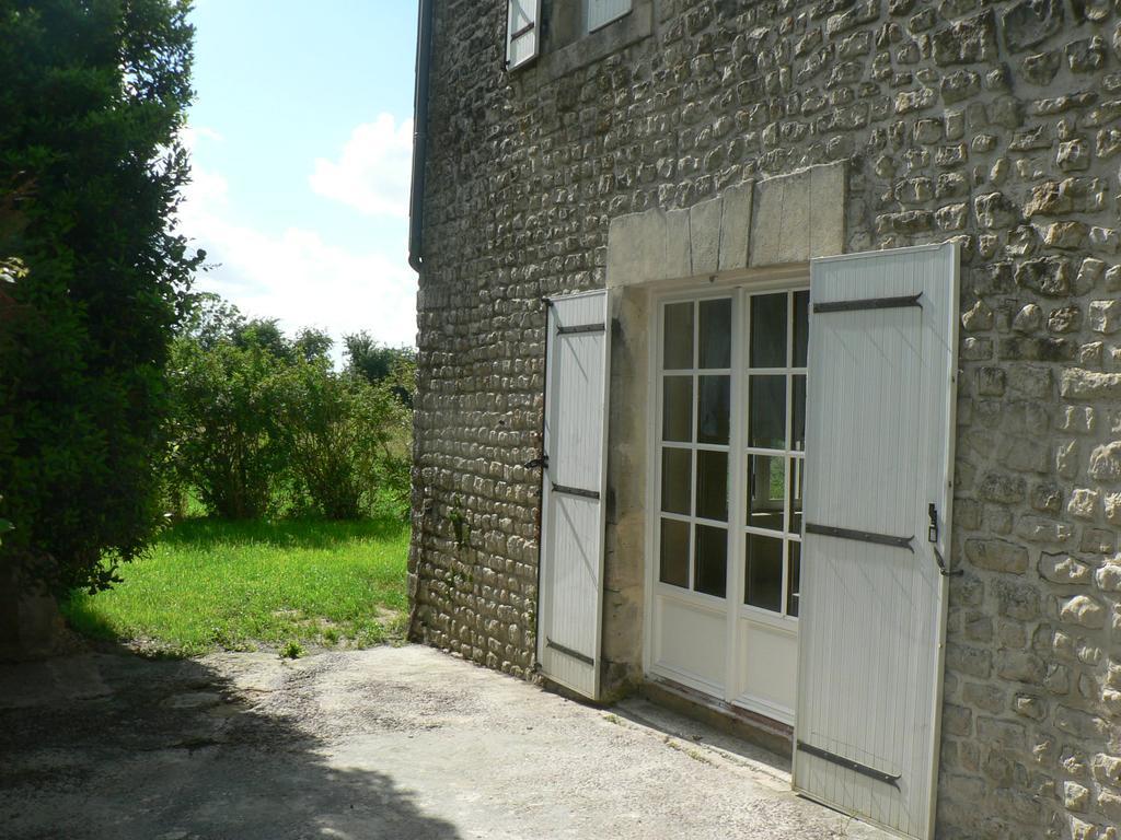 Gite de l'Aure Trevieres Extérieur photo
