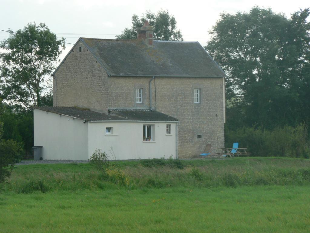 Gite de l'Aure Trevieres Extérieur photo